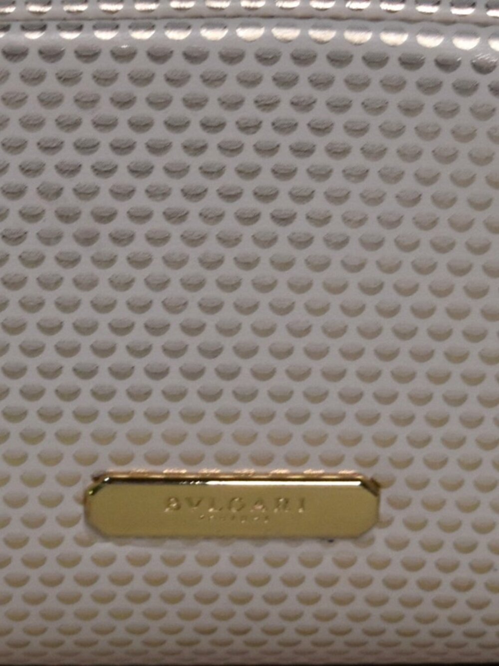 Bvlgari Parfums Metallic Honeycomb Cosmetic Bag Gold Tone Vanity Case New - Picture 9 of 9